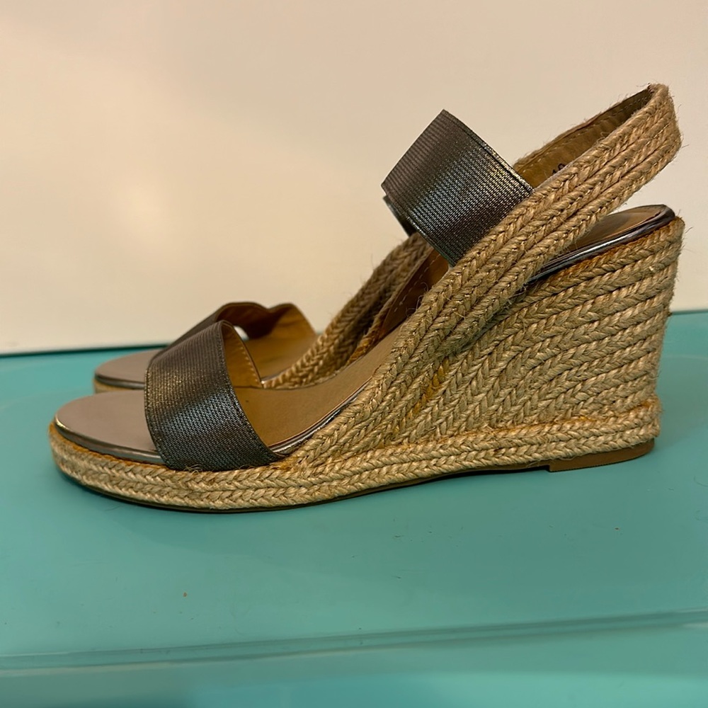 Yellow box espadrille sandals w/ silver metallic straps. Size 10. Never worn.